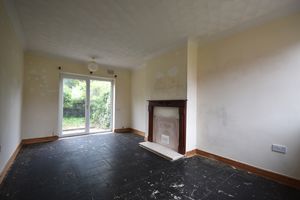 lounge- click for photo gallery